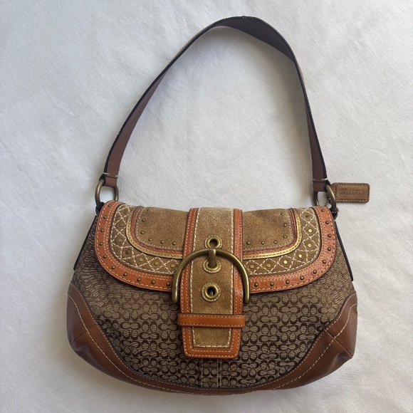 y2k Coach Soho logo studded brown buckle shoulder bag